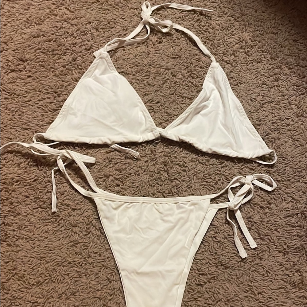 437 White Sanders Bikini *FLAWED